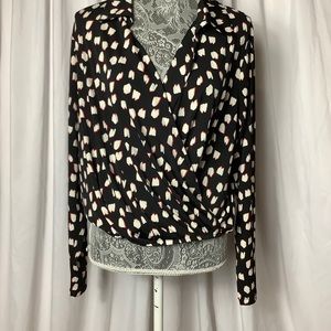 Long sleeve collar knit shirt with elastic waist NWT